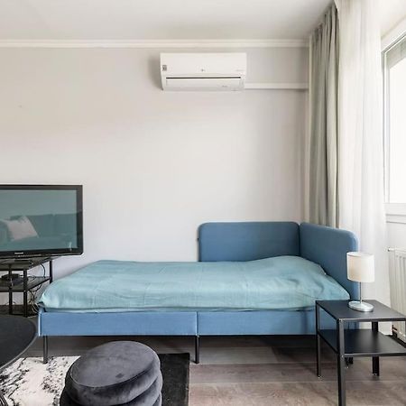 Lovely 1 Bedroom Flat - Gazdagret Budapest Luaran gambar